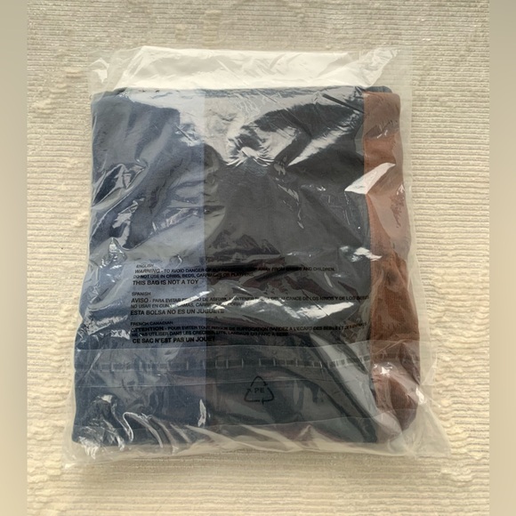 NEW Stussy Vertical Stripe Long Sleeve Rugby 1140228 Black - Size LARGE Shirt - Picture 3 of 8